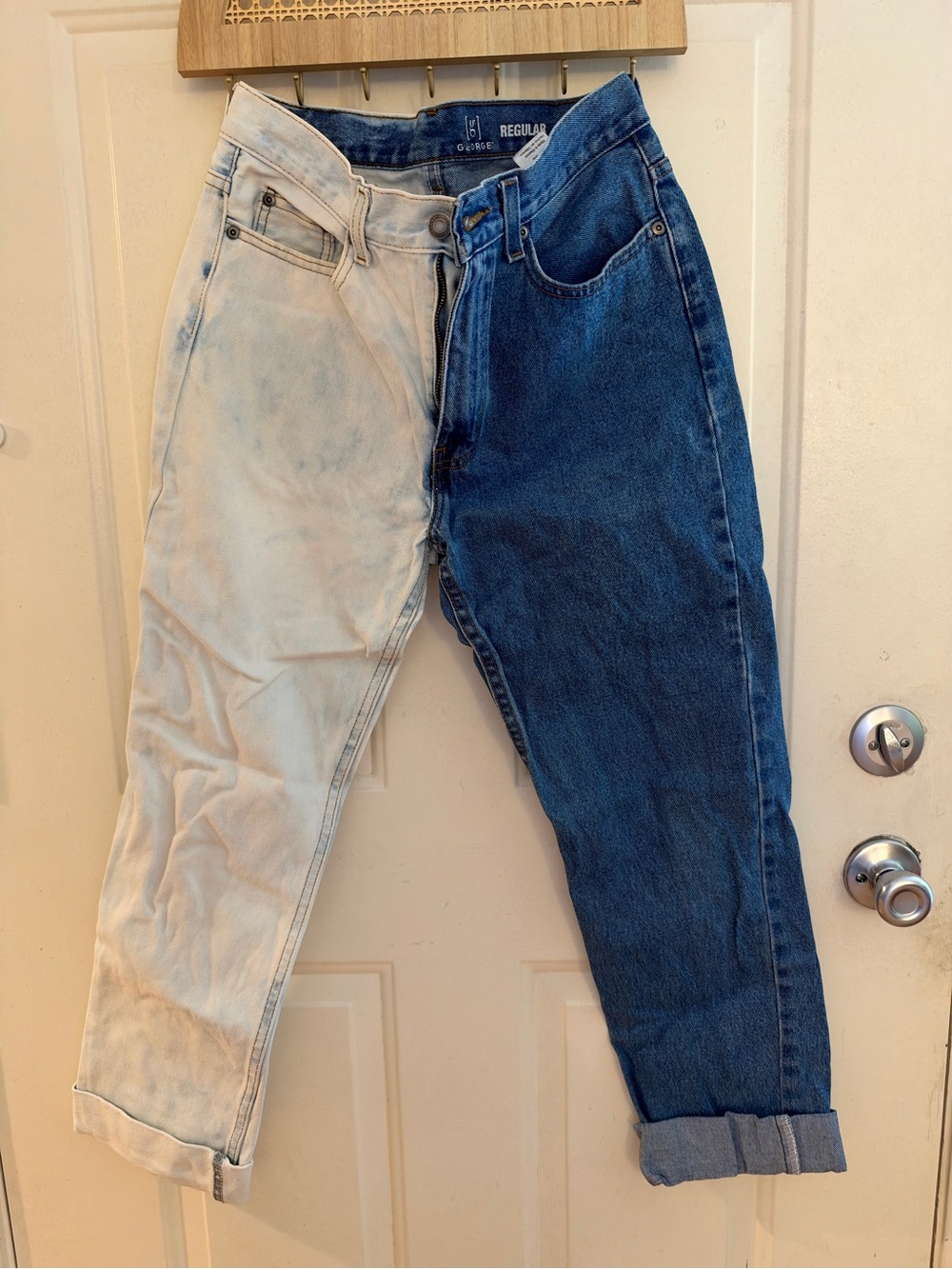 Color split bleached jeans - Picture 3 of 6